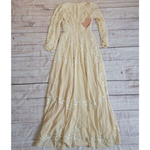 BHLDN Anthropologie Belize Embroidered A-Line Long Sleeve V-Neck Gown Size 2 NWT